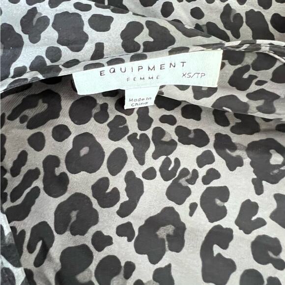 Equipment Zipporah Short Dress in Silver Steel Multi - Picture 10 of 10